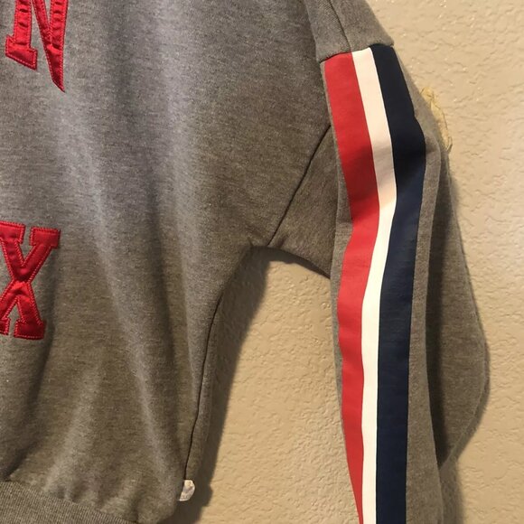 Boston Red Sox Embroidered Sweatshirt Size XL - Picture 3 of 5